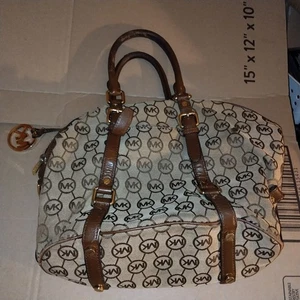 Michael Kors MK Bedford Bowling Bag Satchel Beige Signature Canvas Handbag Purse - Picture 1 of 11