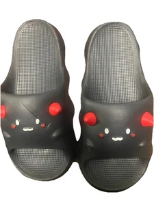 Monster Slides para hombre 7,5 nuevo en bolsa: una diapositiva tiene una sangría de arañazos talla 7,5 - Imagen 1 de 4