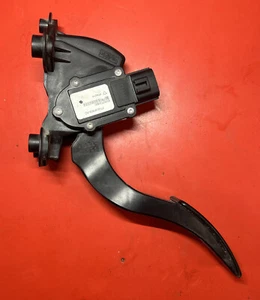 2007 LINCOLN MKX Gas Pedal id->7t439f836ac - Picture 1 of 4