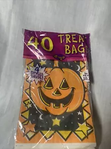 Vintage NOS Fun World Pack of 40 Halloween Jack O'Lantern Pumpkin Treat Bags - Picture 1 of 2