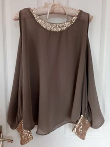 Cotton Club Long Sleeve Sequin Top Size 8 - Very Good Condition - Picture 1 of 8