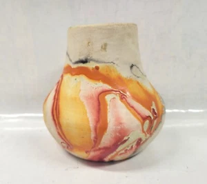 NEMADJI USA Pottery Signed Vase Red/Orange/Pink/Grey/Brown 5" Height - Picture 1 of 8