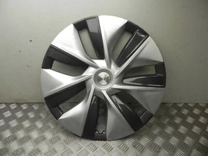 Tapacubos Tesla Model Y 2022 104423500B - Imagen 1 de 8