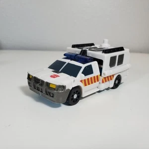 Transformers Stakeout Power Core Combiners PCC Ambulanza Protectobots Giocattolo - Foto 1 di 5