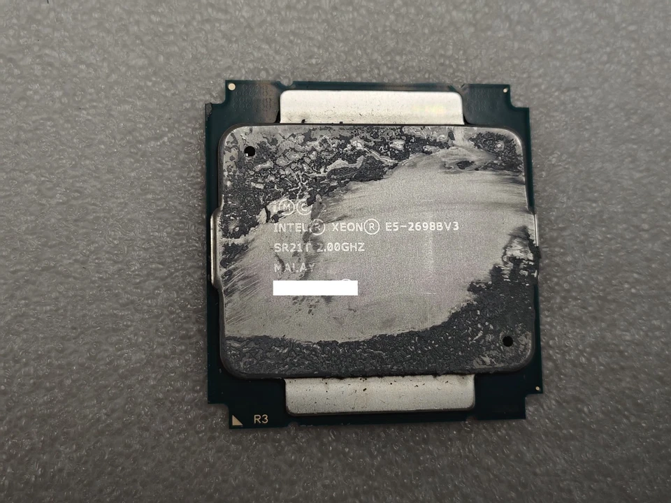 Intel Xeon E5-2698Bv3 SR21T 2.00GHz 16 Core LGA2011 - Image 1 of 2