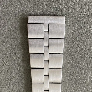 Pulsera de espina de pescado de acero inoxidable de 20 mm para Seiko Bullhead 6138-0040 y 6138-0049 - Imagen 1 de 10