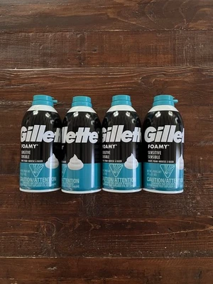 (4) Crema de afeitar sensible y espuma Gillette, 11 oz Foto 1 de 2