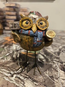 Christmas Owl With Big Eyes Holding Presents & Metal Legs - Picture 1 of 4
