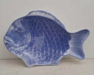 Vassoio da portata a forma di pesce blu in melamina Ware blu e bianco 11 x 7,5 - Foto 1 di 5