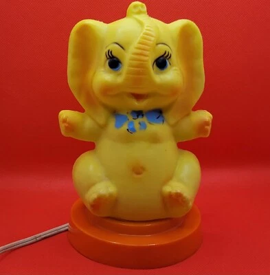 Vintage Plastic Elephant Blow Mold Table Lamp Circus Night Light Works 7" Tall - Image 1 of 4