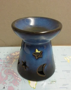 Windlicht Blau - Motiv Sterne - mit Duftschale, Keramik, 10 cm hoch - Bild 1 von 5