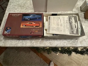 The Memorial Collection: ‘58 Chevrolet Impala Sport Coupe Kit No MC-31-1800 B24 - Picture 1 of 10