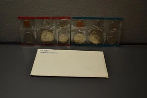 1978 US Mint Set Uncirculated Philadelphia & Denver P & D - Picture 1 of 2