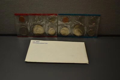 1978 US Mint Set Uncirculated Philadelphia & Denver P & D - Image 1 of 2
