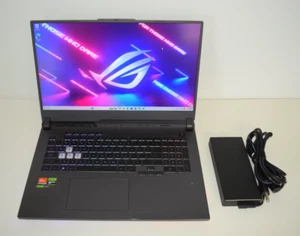 ASUS ROG Strix G17 G713PV 17,3" 240hz (1TB SSD, 32GB RAM, RTX 4060, Windows 11) - Bild 1 von 23