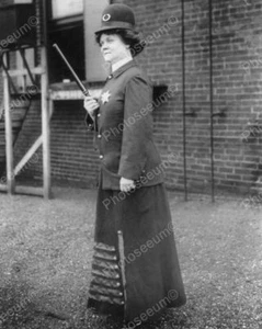 Uniforme donna polizia 1909 vintage 8x10 ristampa di vecchia foto - Foto 1 di 1