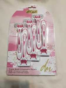 Disposable Razors Triple Blade Aloe & Vitamin E  6 Razors Pink & White - Picture 1 of 2