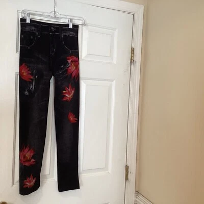 Leggings Sz XS Black Floral Juniors Waist 24 In Seam 27.5 - Image 1 of 4