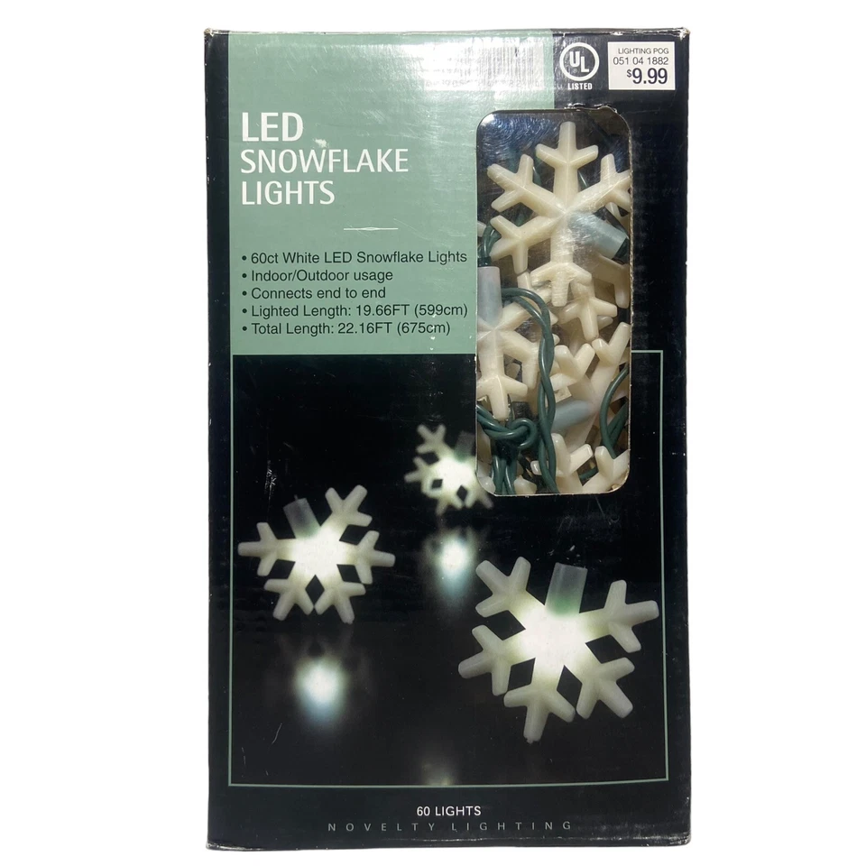 Christmas Snowflake String Lights 60 LED Indoor / Outdoor Length 22.16 FT 2006 - Image 1 of 4