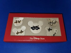 Vintage Mickey Mouse Earrings 5 Pair The Disney Store - some missing back piece- - Picture 1 of 4