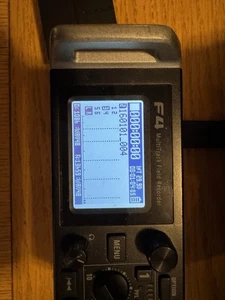 Zoom f4 with Arco Bag + AC and Two Battery Cases - Picture 1 of 7