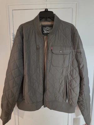 NWT Levi's Men's Diamond Quilted Bomber Jacket Olive Khaki Nylon Medium LM2MN433 - Image 1 of 4