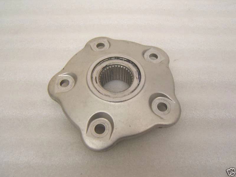 DUCATI 2007 S2R 1000 MONSTER PIÑÓN TRASERO BRIDA DE TRANSMISIÓN Foto 1 de 1