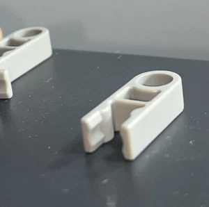 85 GRAY SINGLE END CLIP CONNECTORS 1-Position w/Hole Bulk KNEX Parts/Pieces Lot - Picture 1 of 7