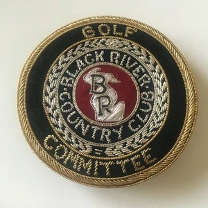 Vintage BLACK RIVER COUNTRY CLUB Golf Committee BADGE Pin CREST Port Huron MI - Picture 1 of 4