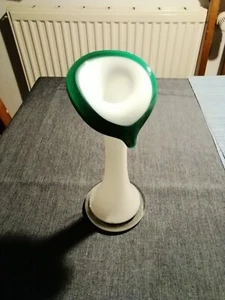 Glas Vase in weiß mit grün - wohl MURANO - 70er - Designerobjekt - 20 cm - Bild 1 von 10