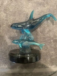 Wyland Whale & Calf Teal Blue Lucite Sculpture Celebration Sea Ocean 1990 RARE - Picture 1 of 14