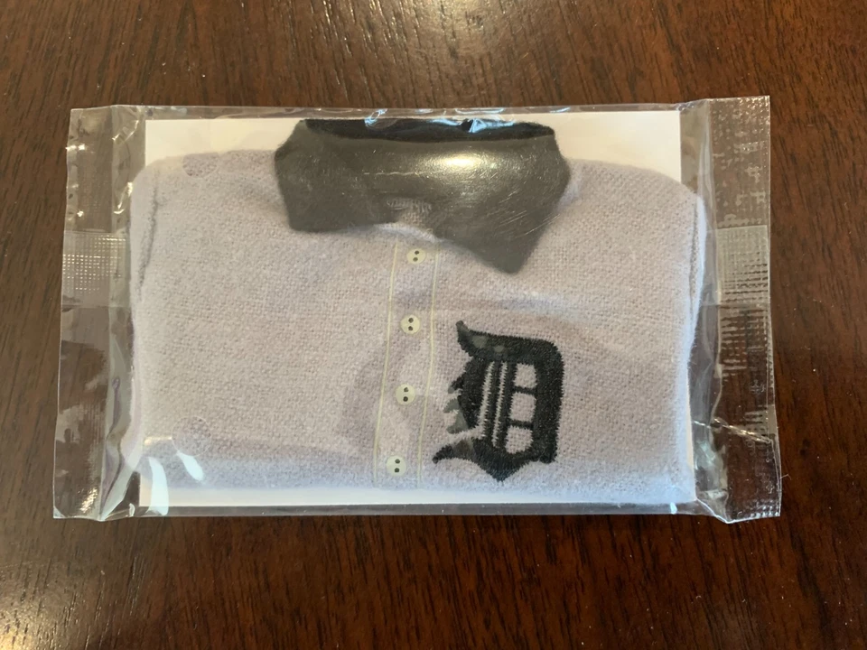 Mini jersey Detroit Ty Cobb 2005 cubierta superior vintage Foto 1 de 1