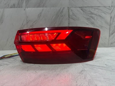 2020 - 2025 大众 JETTA OUTER 尾灯 原始设备制造商 右乘客 LED 17A.945.096.B — 第 1/4 张图片