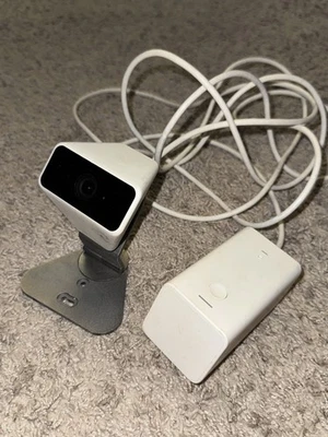 Cámara de vigilancia de seguridad Comcast Xfinity XCAM con adaptador de corriente XW4 sin probar Foto 1 de 4