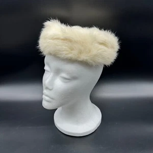 Vintage White Fur Hat Hair Combs Pill Box Ladies Formal Soft Retro Accessory - Picture 1 of 9