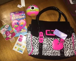 Claire’s Leopard Bag Bunny Lip Gloss Tattoos Coin Purse Justice Stic Valentines - Picture 1 of 8