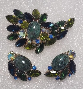 Hattie Carnegie signierte Vintage grün & blau Cabachon Brosche & Ohrringe C460 - Bild 1 von 17