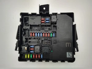 ✅ 2010 - 2015 Armada Titan Fuse box Junction Power Block 284B7-ZE03B OEM - Picture 1 of 6