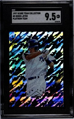 Colección Score Team Derek Jeter Platinum Team 1997 SGC 9,5 #3 Yankees de Nueva York Foto 1 de 2