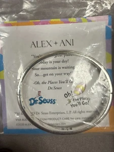 Alex & Ani Dr. Seuss Oh the Places You'll Go gravierbares Scharnier Armband 7123 - Bild 1 von 4