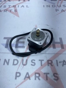 Vexta PK545AUA Steper Motor Overnight Shipping Available - Picture 1 of 6
