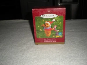 Hallmark Keepsake Christmas Ornament "Pooh Chooses The Tree" Super Clean! - Picture 1 of 8