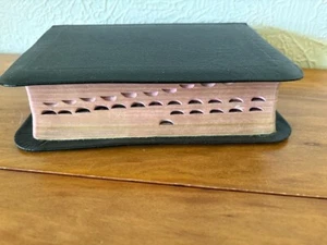 Heilige Bibel KJV Center-Referenzen Prägnantes Bibelwörterbuch Daumen Index Karten Hilft - Bild 1 von 9