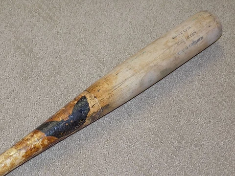 Mike Jacobs Maple Sam Game Used Bat Marlins Mets Royals Diamondbacks Cover