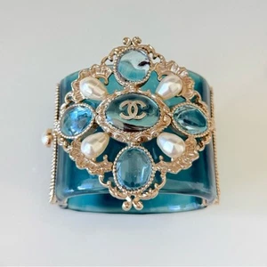 CHANEL Versailles Resin Gripoix Glass Pearl Cuff Bracelet Authentic - Picture 1 of 10