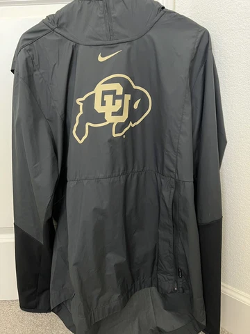 Men’s Nike Colorado Buffaloes Jacket Large NWOT Cover