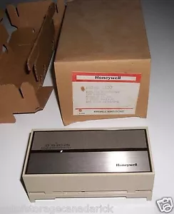 Honeywell T874E 1107 Cooling Thermostat - NEW - Picture 1 of 3