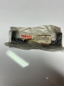 Ajuste de faros Yamaha XT250 XT600 TT250 estancia 3TB8431R-00 genuino nuevo - Imagen 1 de 7