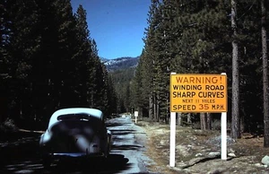 Red Border Slide, 1950's - American Countryside / Vintage Car / Street Sign - Picture 1 of 1