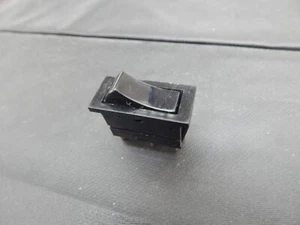 ARCO C1420VA ELECTRIC ROCKER SWITCH ON-OFF-ON C142OVA - USA SELLER FAST SHIPPING - Picture 1 of 2